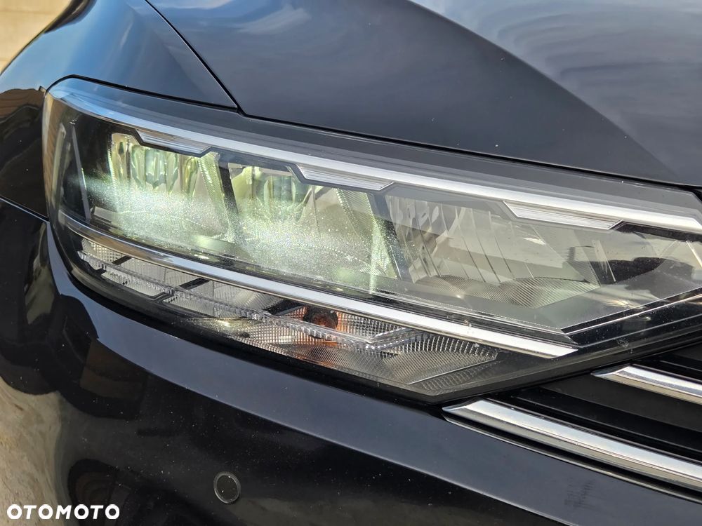 Volkswagen Passat 1.5 TSI EVO Elegance DSG - 29