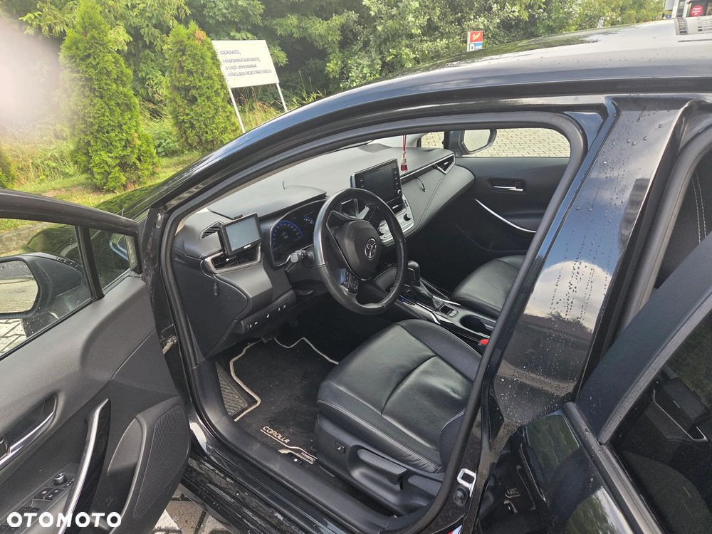 Toyota Corolla 2.0 Hybrid Executive - 4