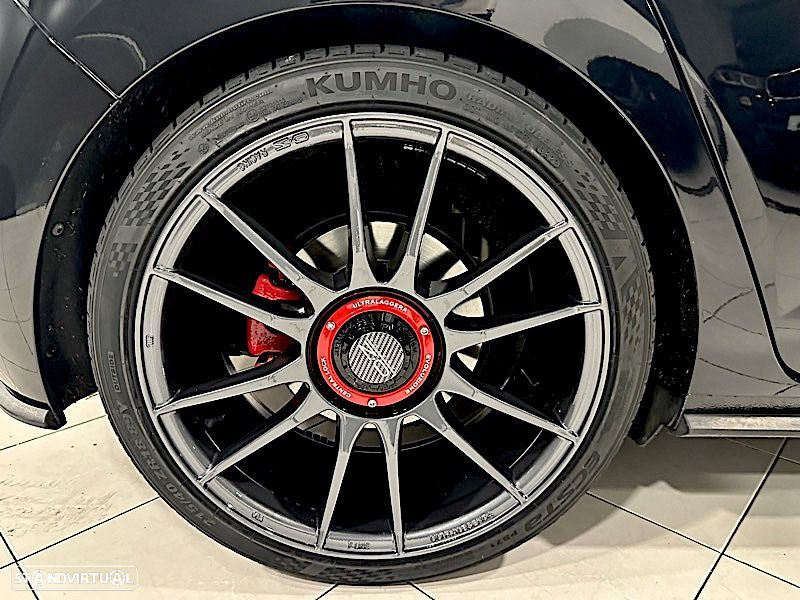 VW Polo 2.0 TSI GTI DSG - 18