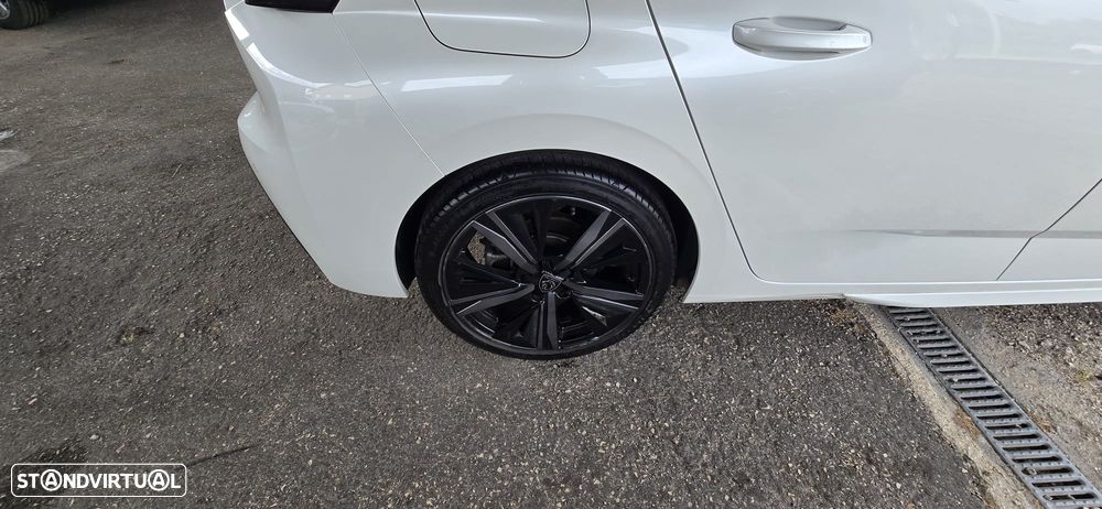 Peugeot 308 1.2 PureTech GT Pack EAT8 - 13
