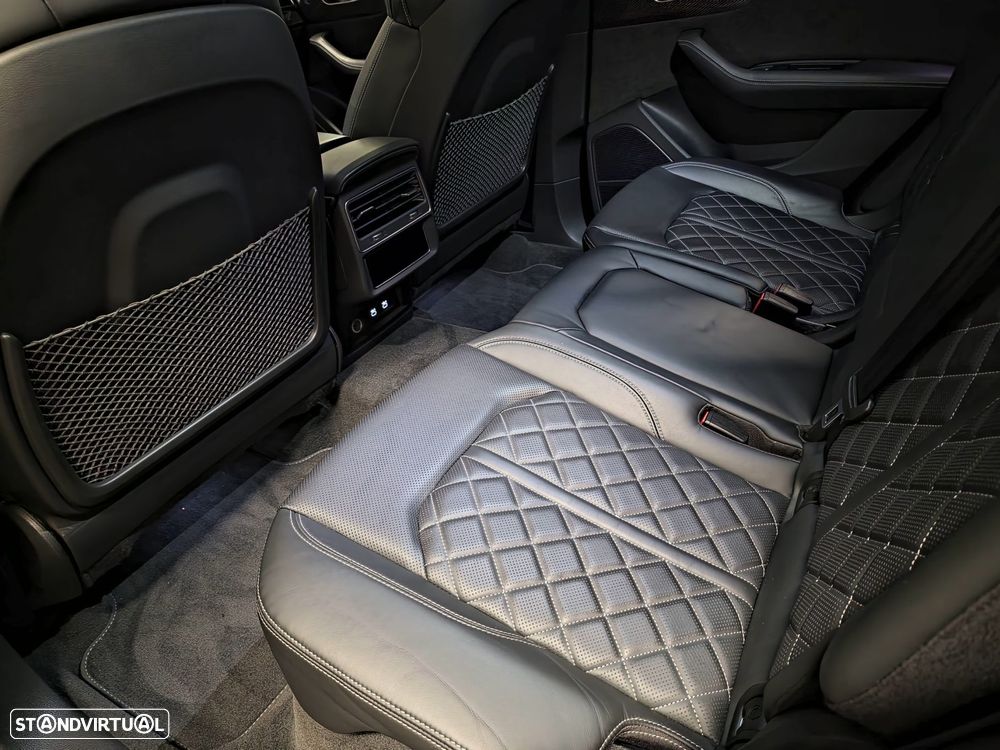 Audi SQ8 - 54