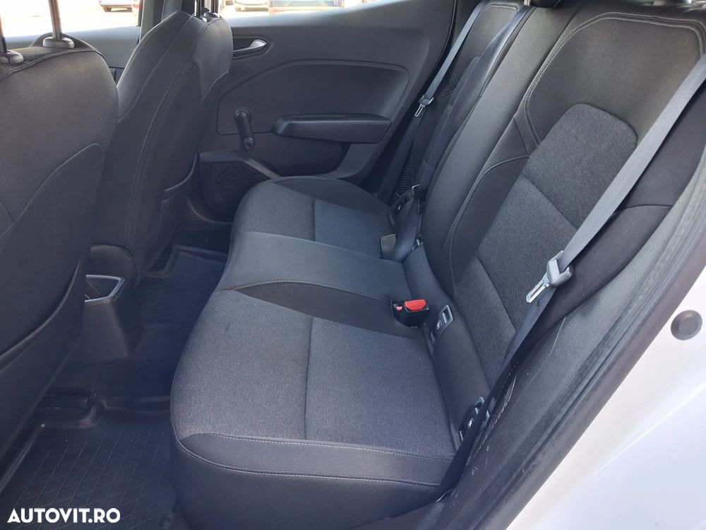 Renault Clio V E-Tech 145 Techno - 35