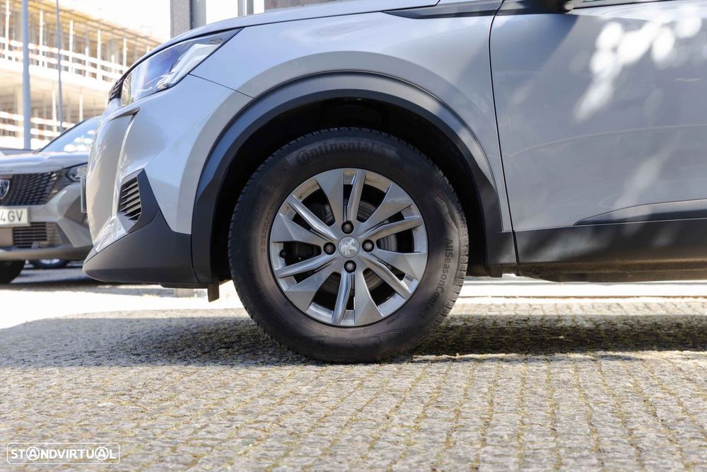 Peugeot 2008 1.2 PureTech Active Pack - 4