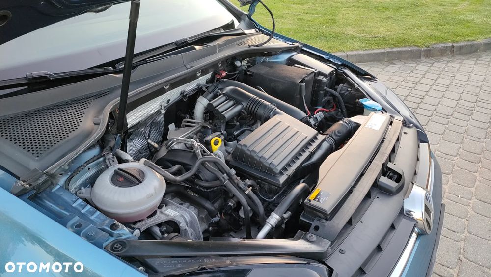 Volkswagen Golf 1.2 TSI BMT Trendline - 19