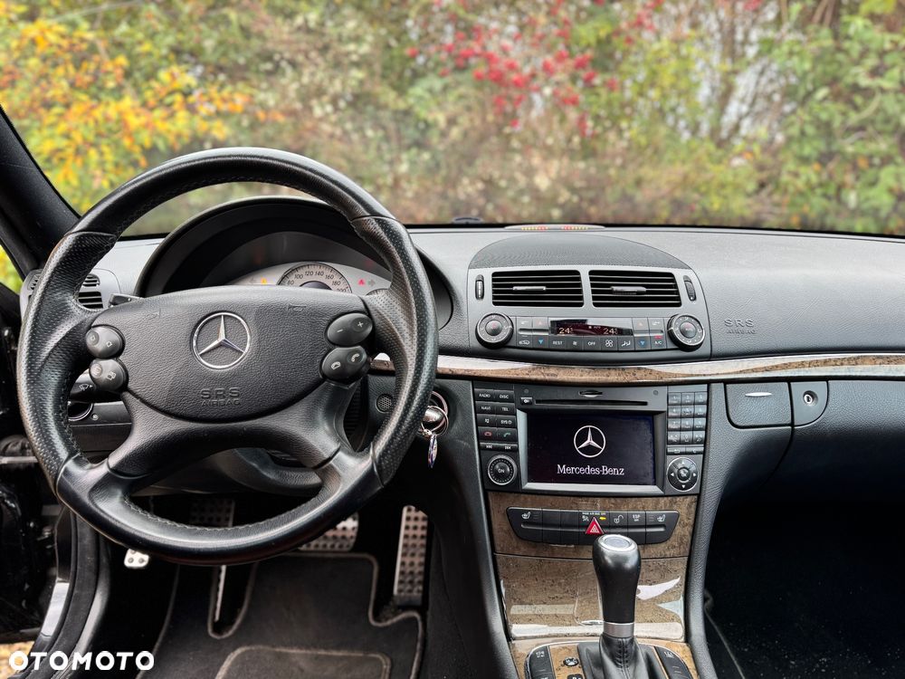 Mercedes-Benz Klasa E 500 4-Matic Avantgarde - 11