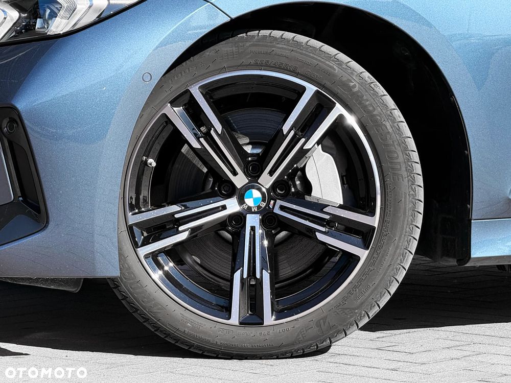 BMW Seria 3 330i xDrive M Sport - 13