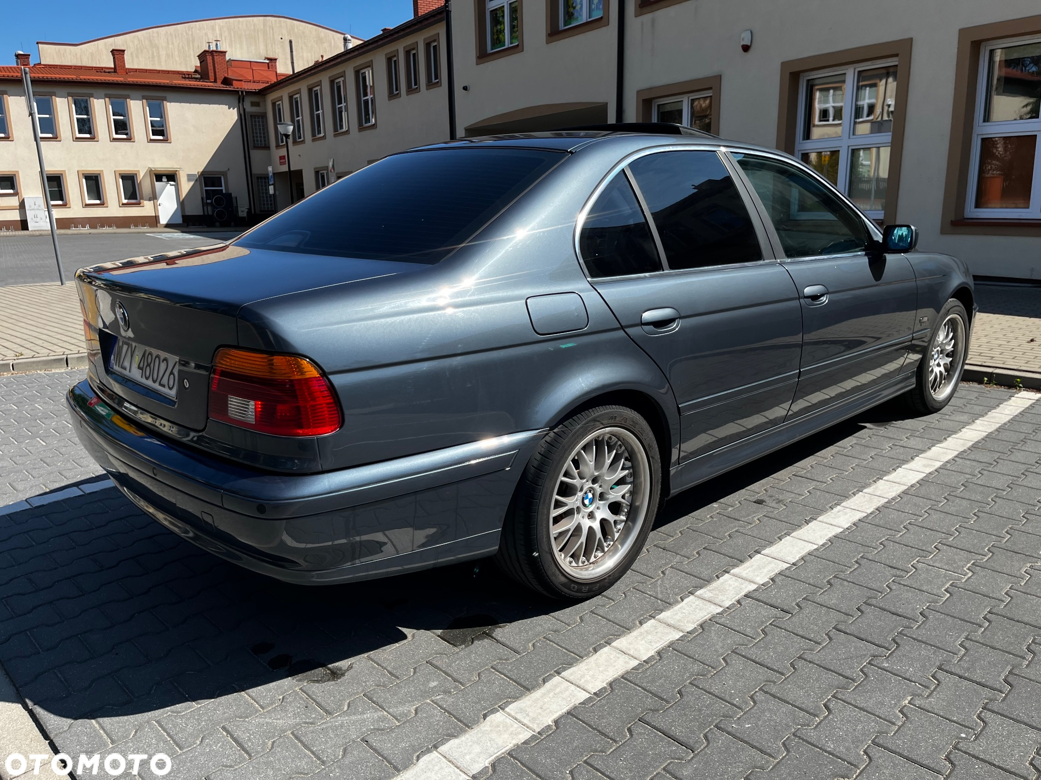 BMW Seria 5 520i - 3