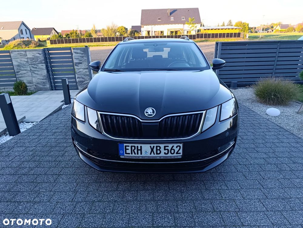 Skoda Octavia - 2
