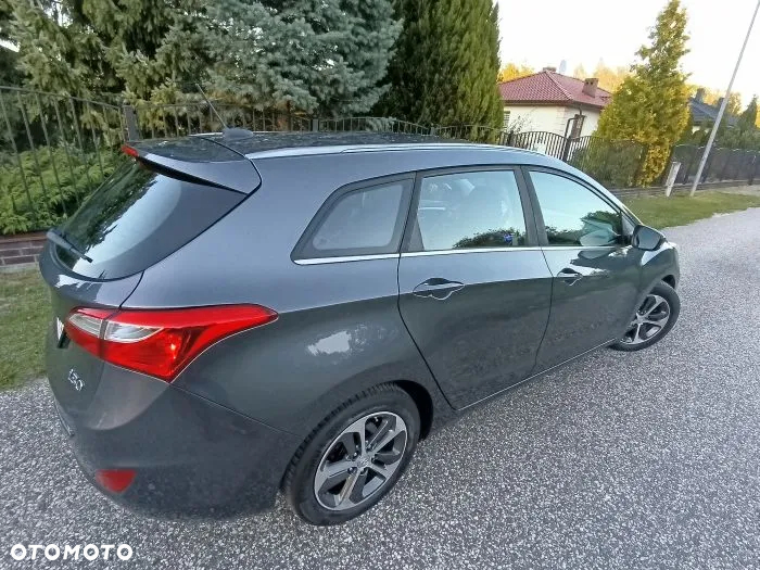 Hyundai i30 1.6 CRDi BlueDrive Premium - 2
