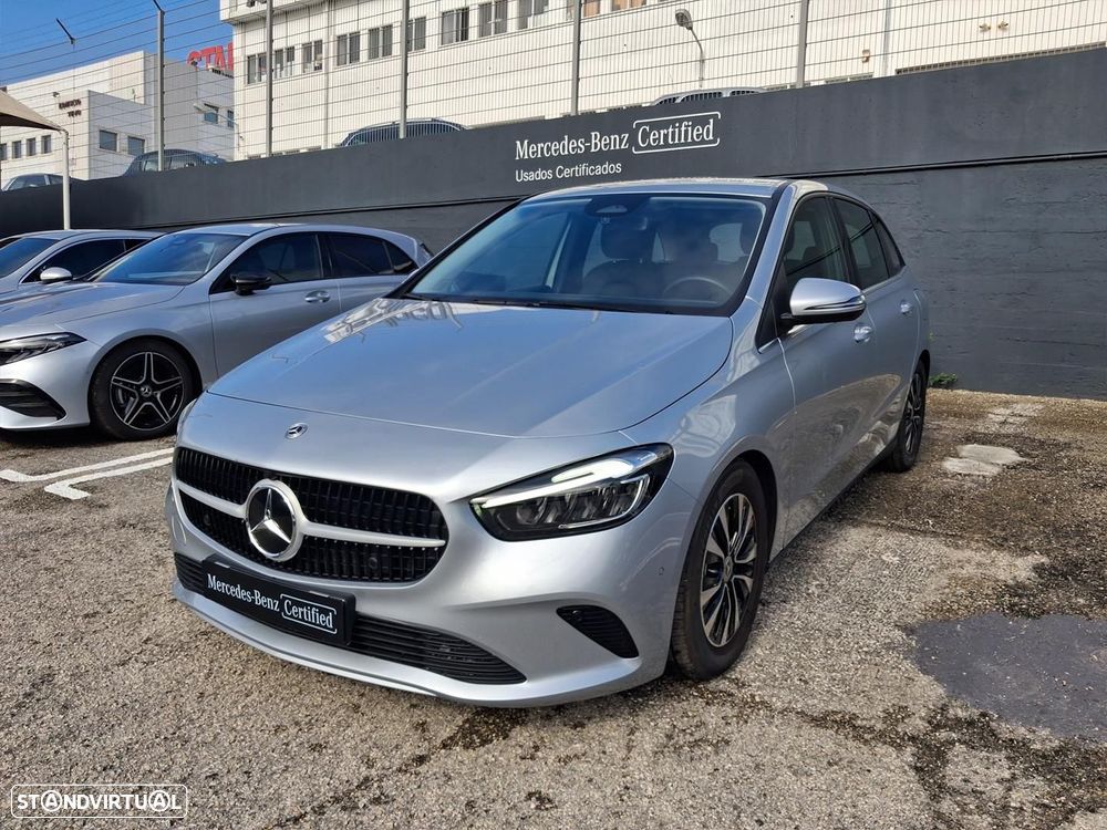 Mercedes-Benz B 180 d - 1