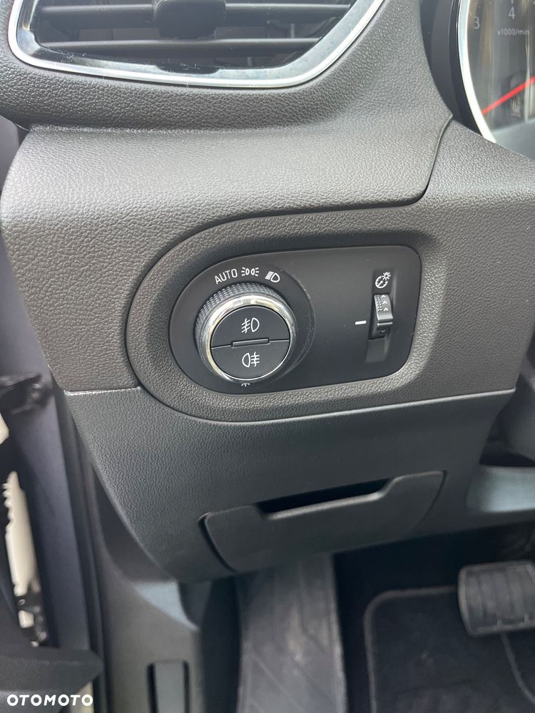 Opel Grandland X - 40