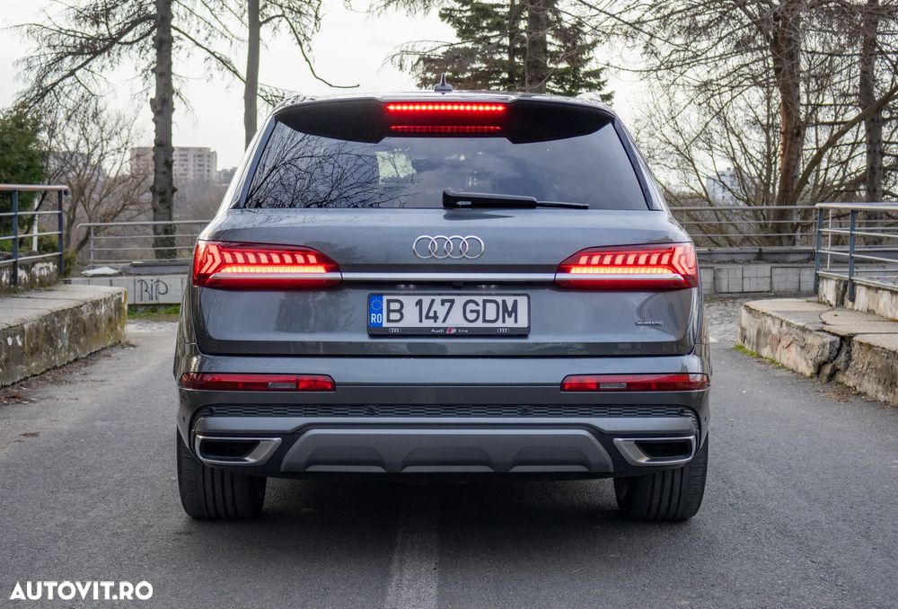 AUDI Q7 2020 — imagine 6