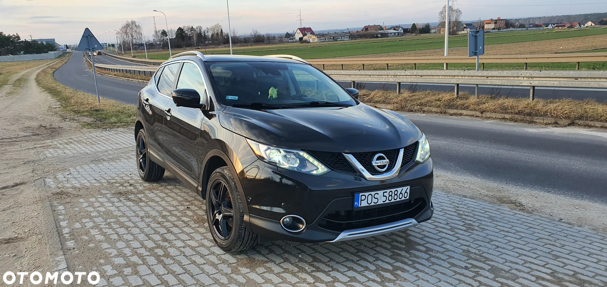Nissan Qashqai 1.5 dCi Tekna - 32