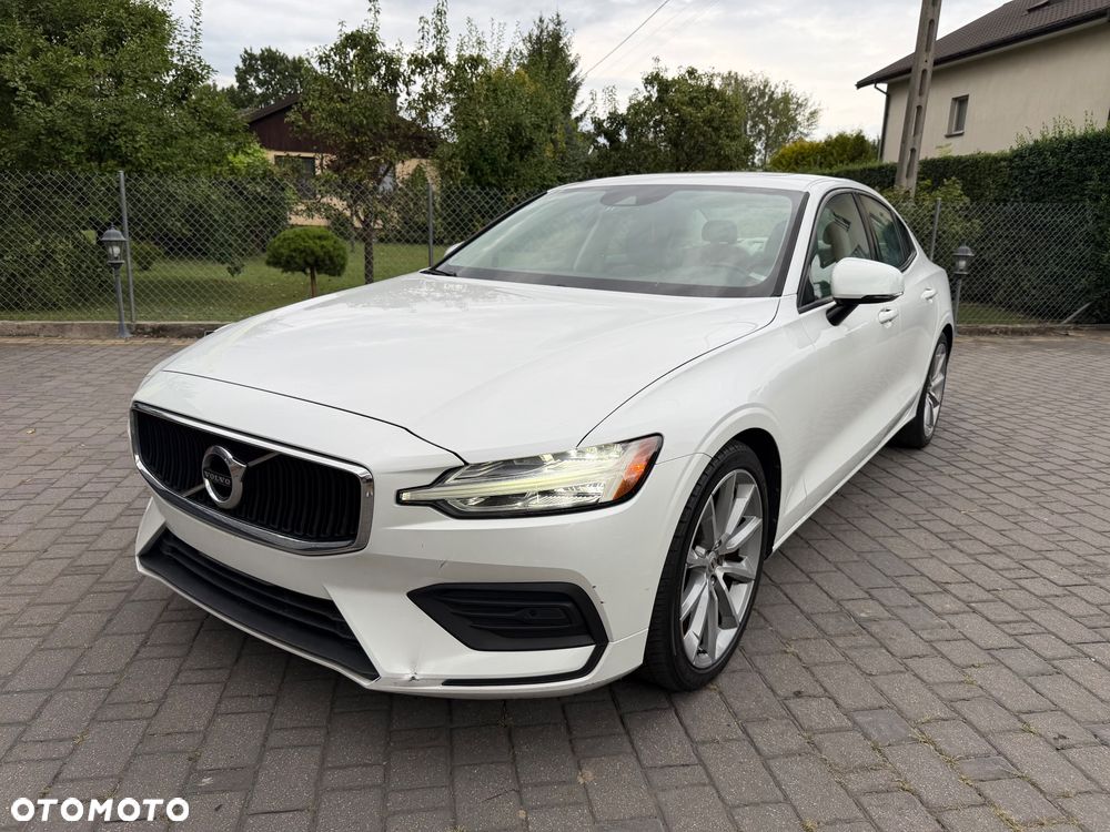 Volvo S60 T5 Momentum Pro - 11