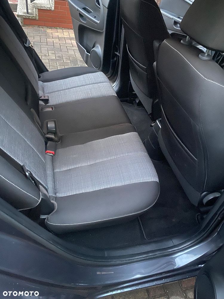 Kia Venga 1.4 CVVT Attract - 5
