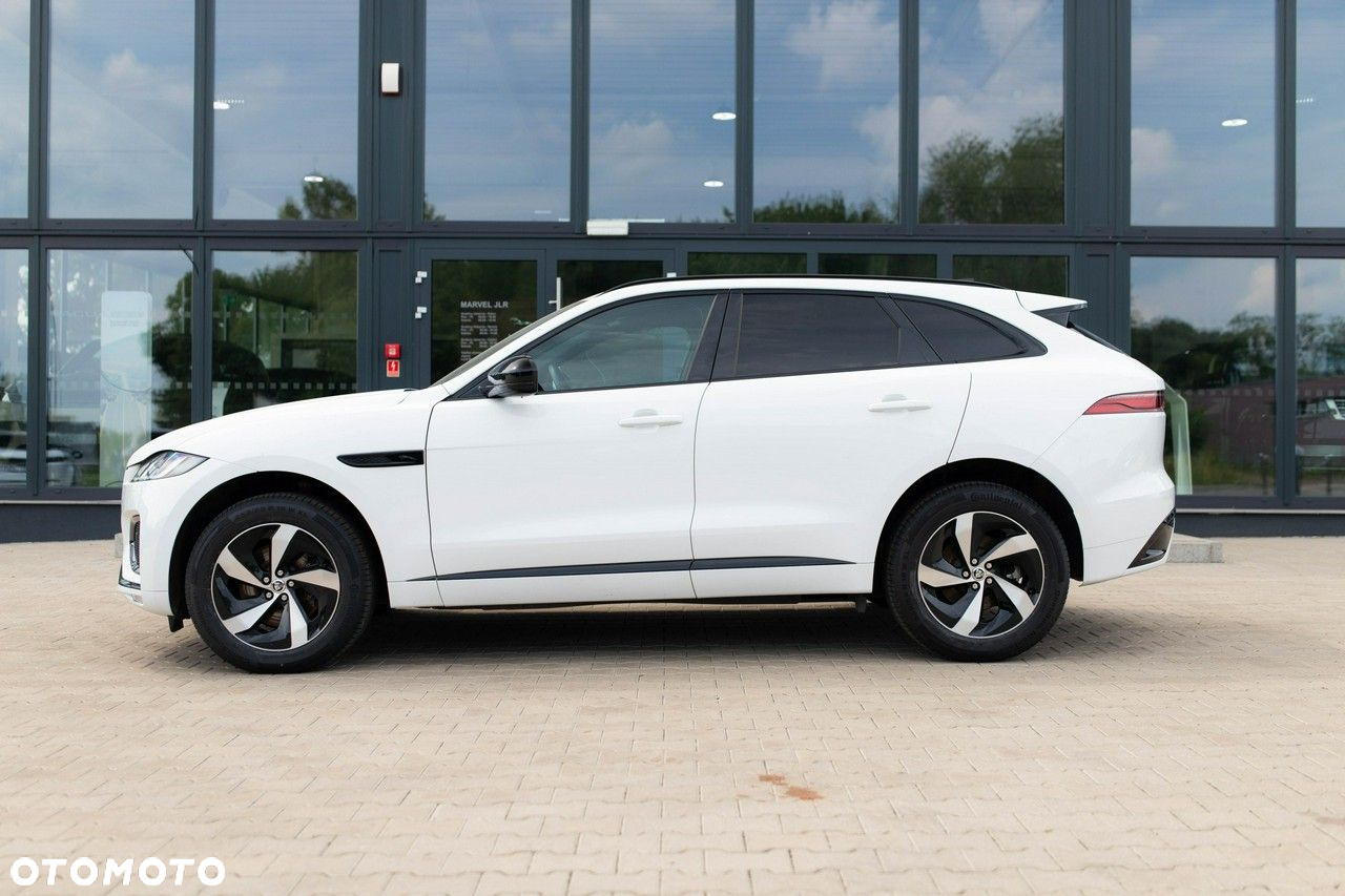 Jaguar F-Pace - 4