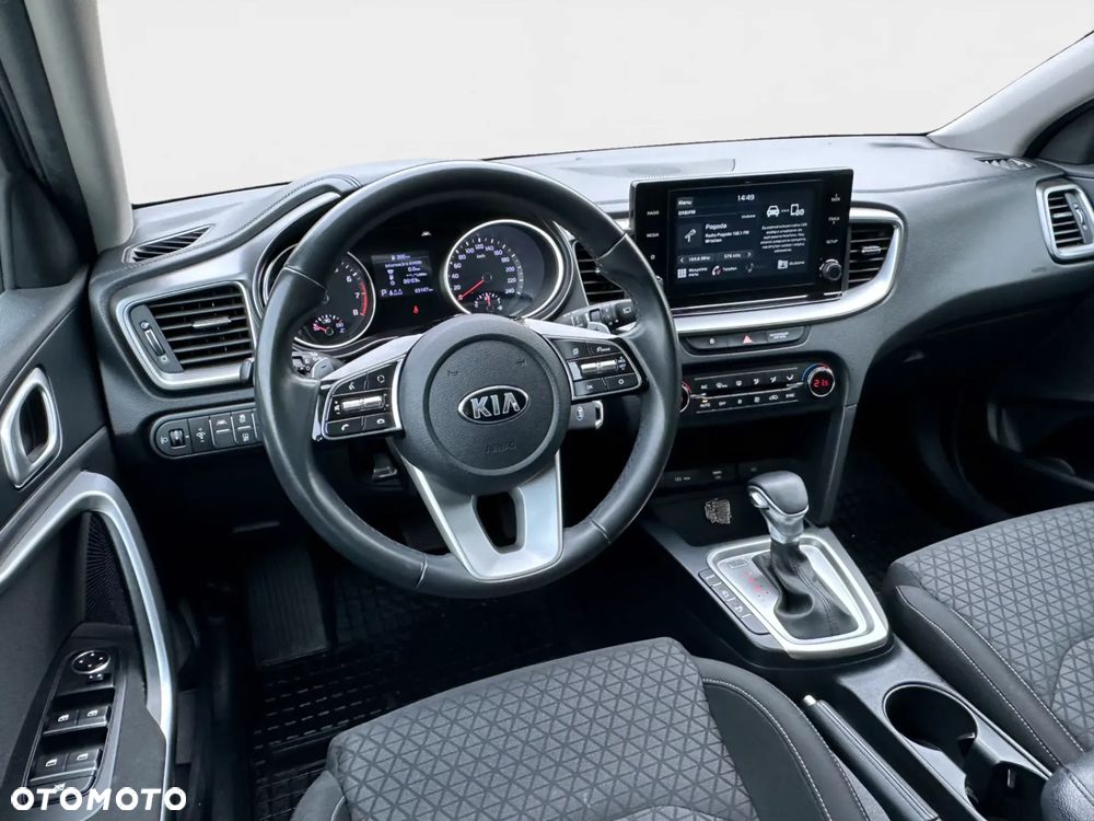 Kia Ceed 1.4 T-GDI M DCT - 10