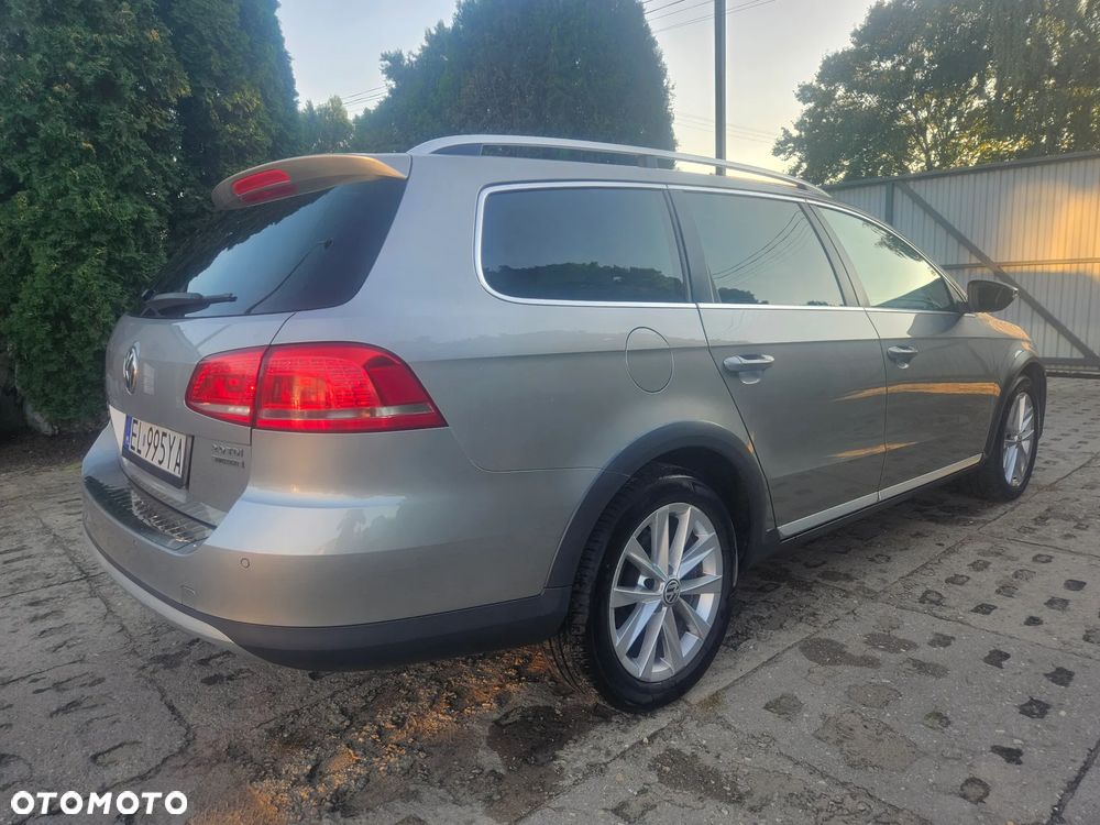 Volkswagen Passat Variant 2.0 TDI 4Mot Highline - 4
