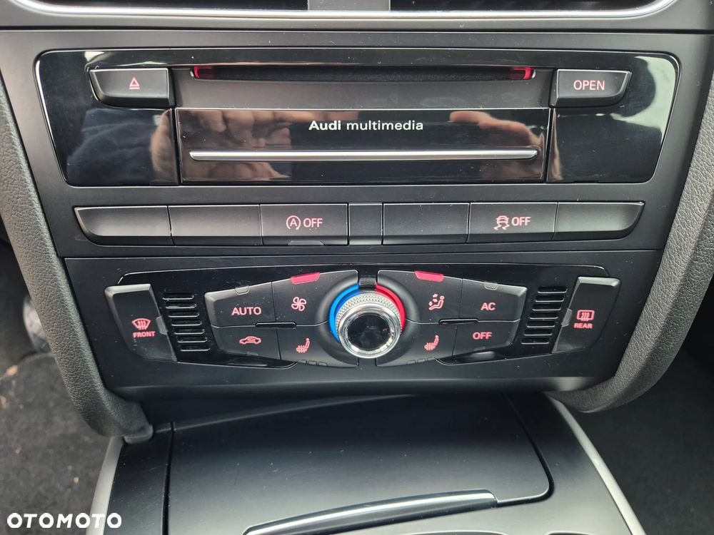 Audi A4 Avant 2.0 TDI e DPF Ambiente - 31