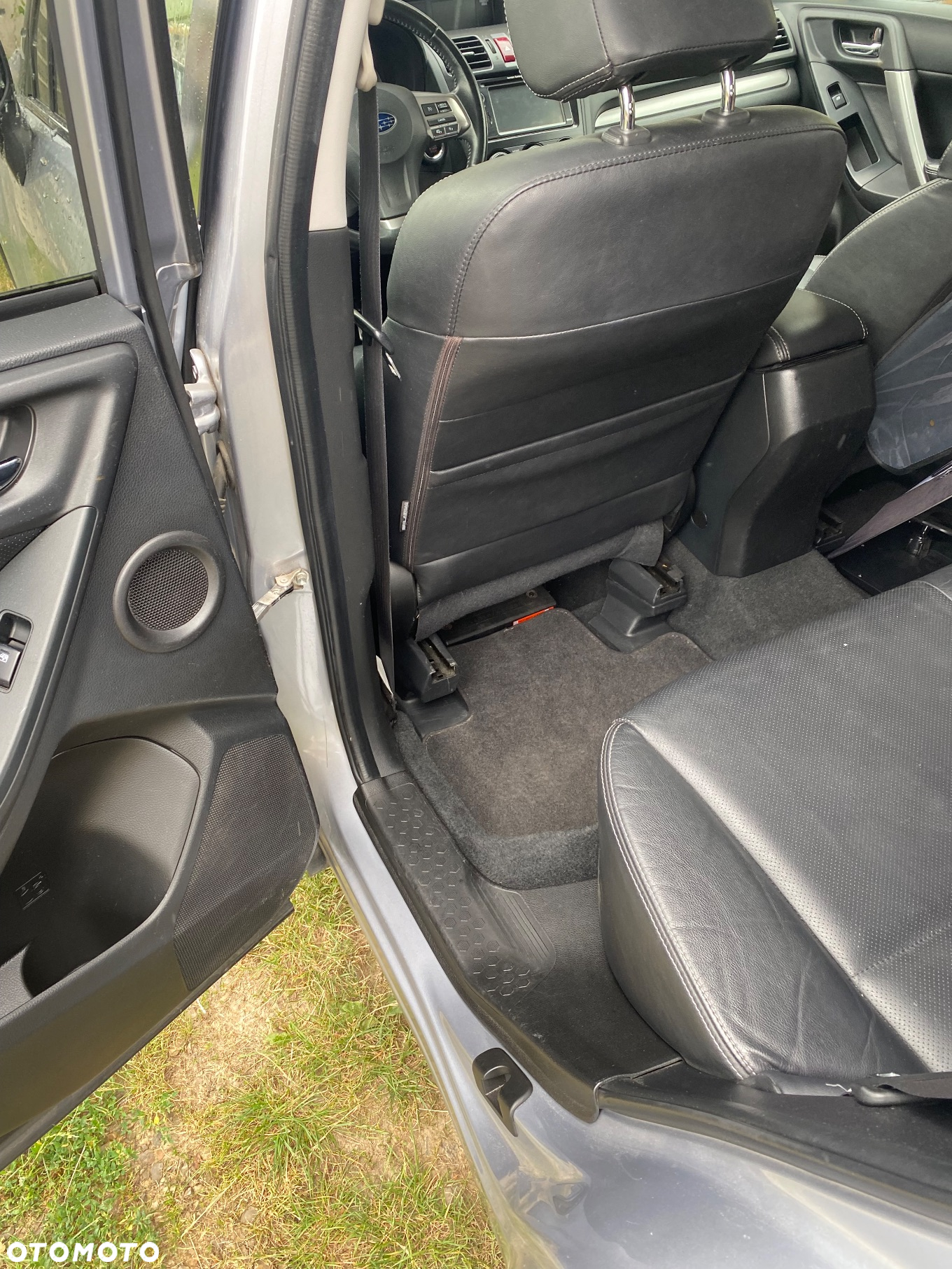 Subaru Forester 2.0 XT Platinum Lineartronic - 16