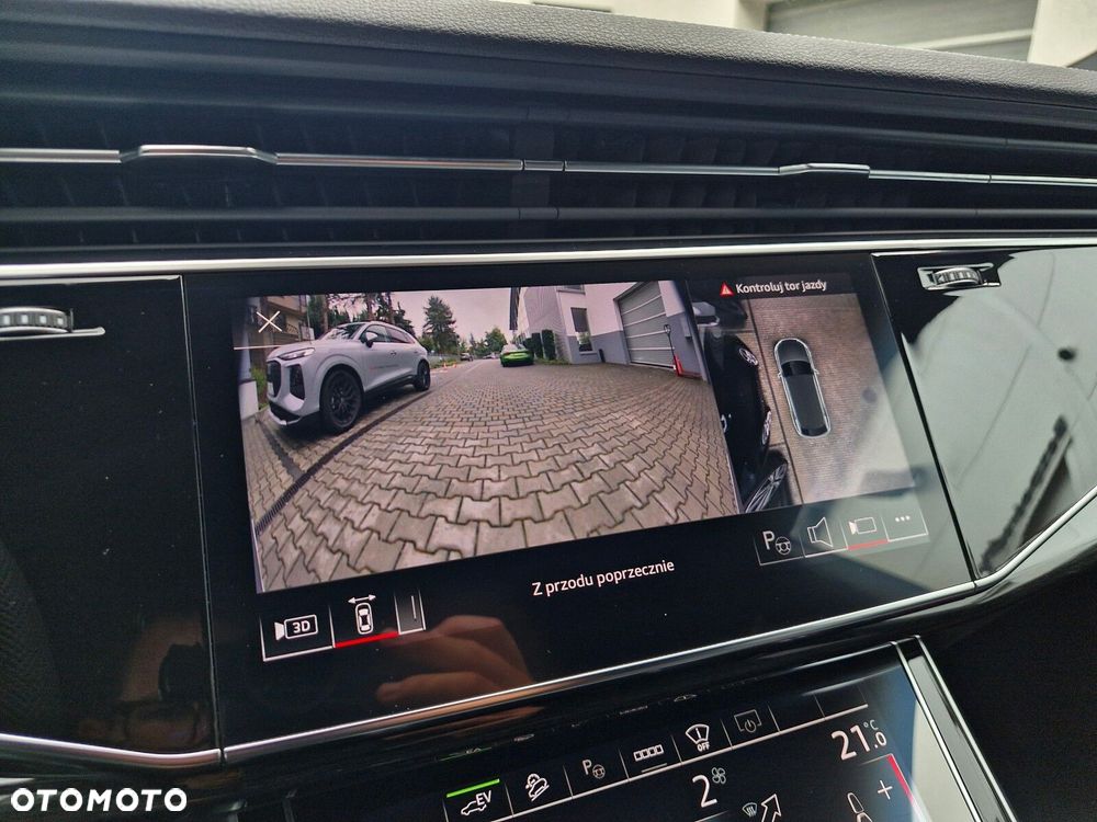 Audi Q8 - 21