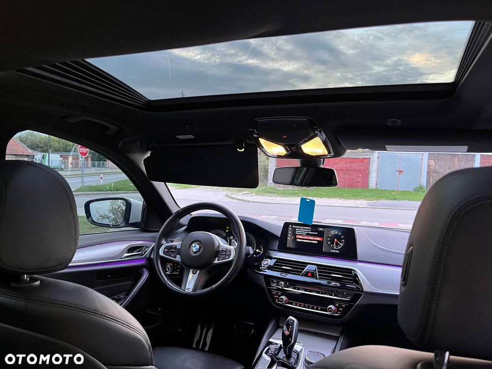 BMW Seria 5 530i xDrive M Sport sport - 23