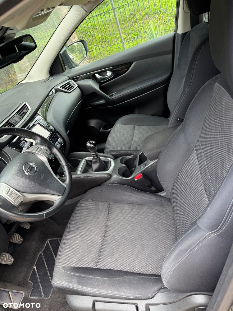 Nissan Qashqai - 10