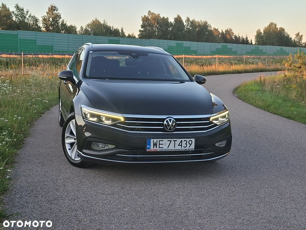 Volkswagen Passat 2.0 TDI Elegance DSG - 10