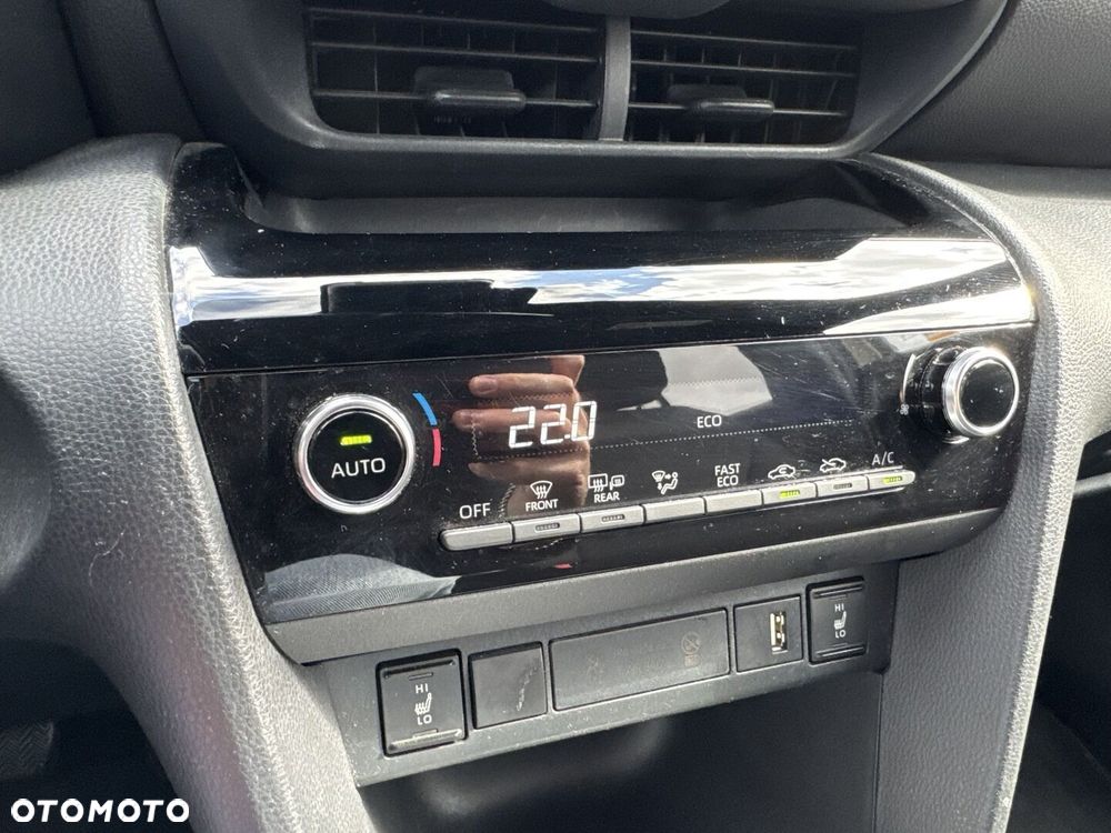 Toyota Yaris Cross Hybrid 1.5 Style - 23