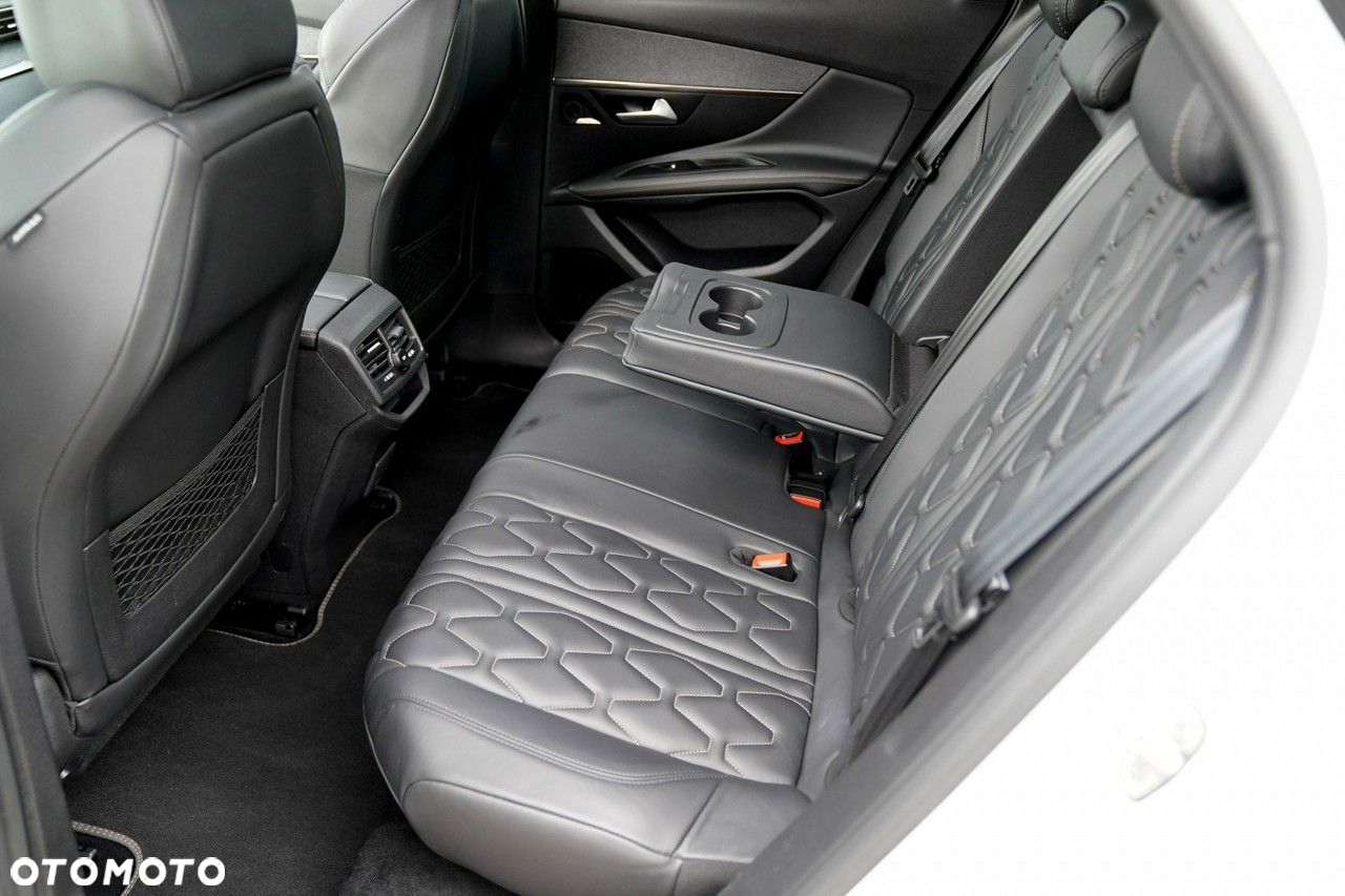 Peugeot 3008 1.6 PureTech GPF GT Line S&S EAT8 - 21
