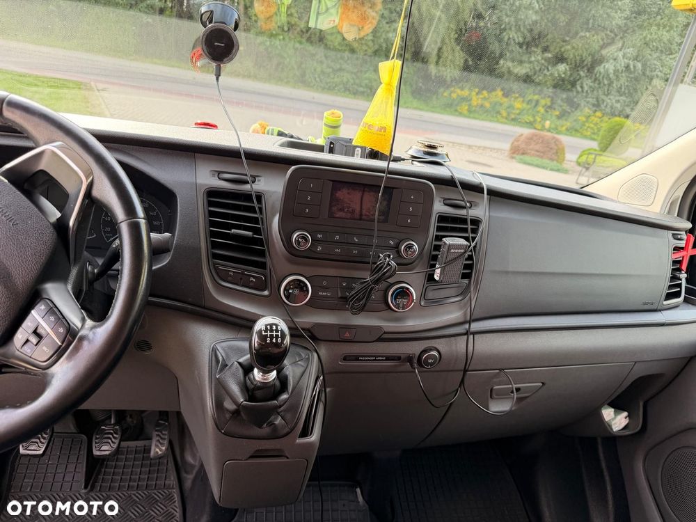 Ford Transit Custom 290 L2H1 Limited - 16