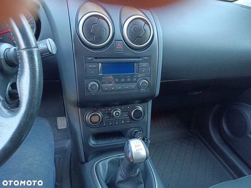 Nissan Qashqai 1.6 Visia - 2