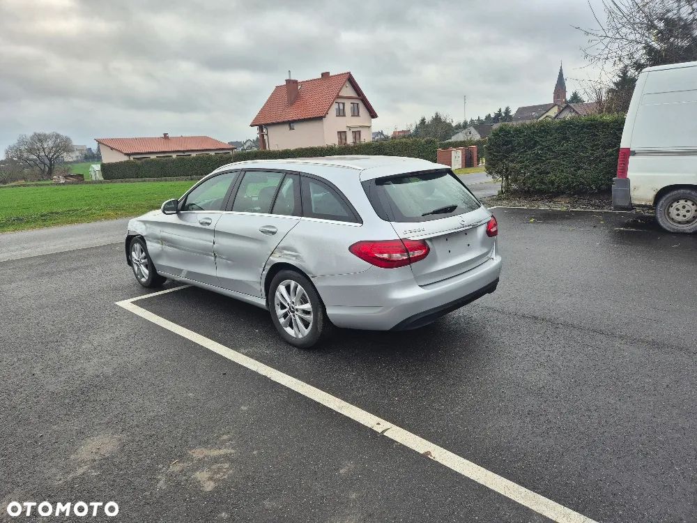 Mercedes-Benz Klasa C - 8