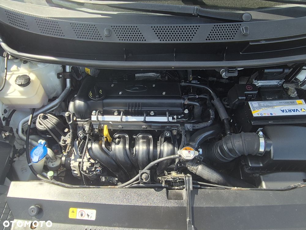 Hyundai ix20 1.4 blue Style - 15