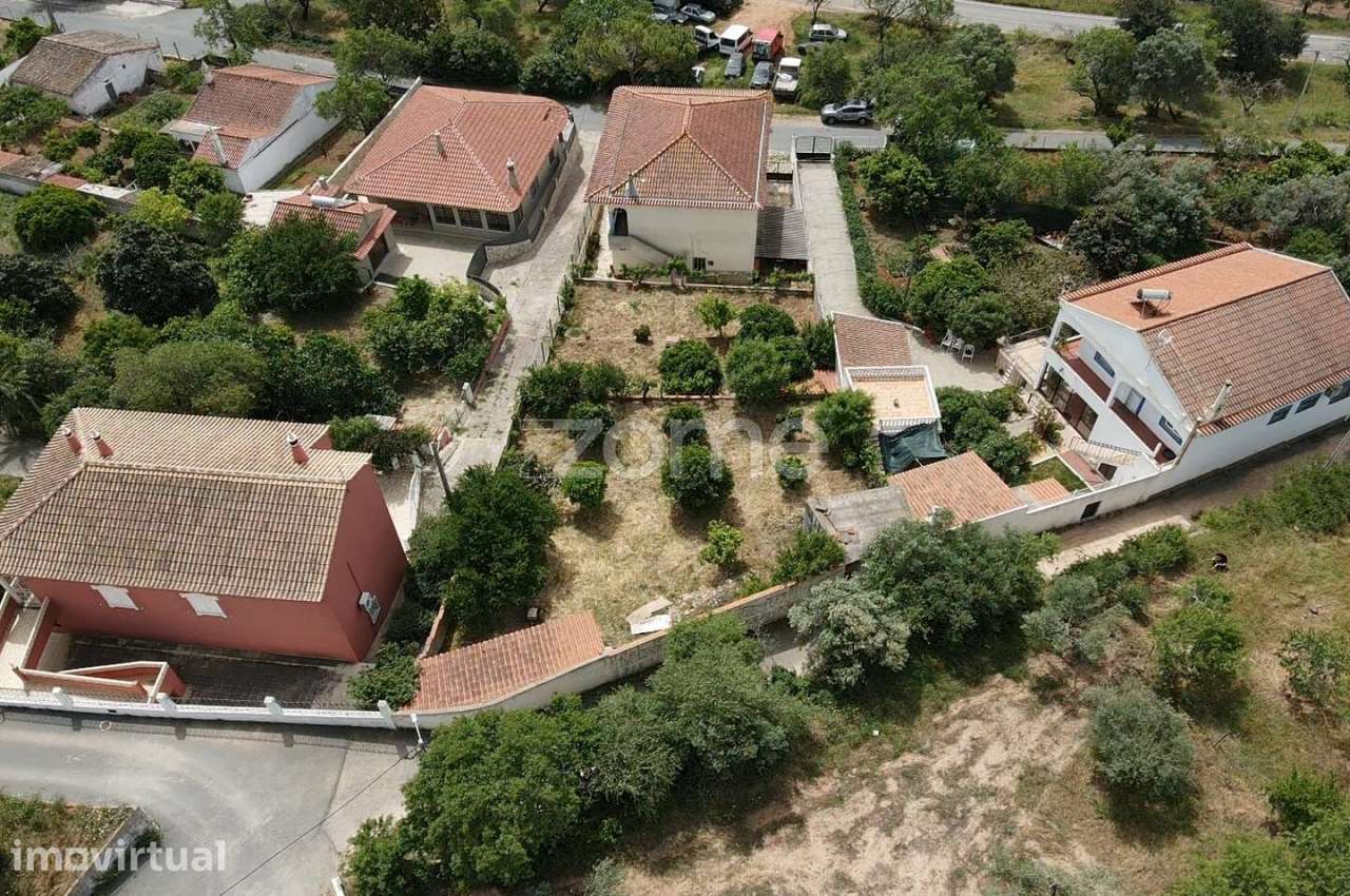 Moradia T3 c/ Garagem e Terreno em Messines de Baixo - Grande imagem: 5/60