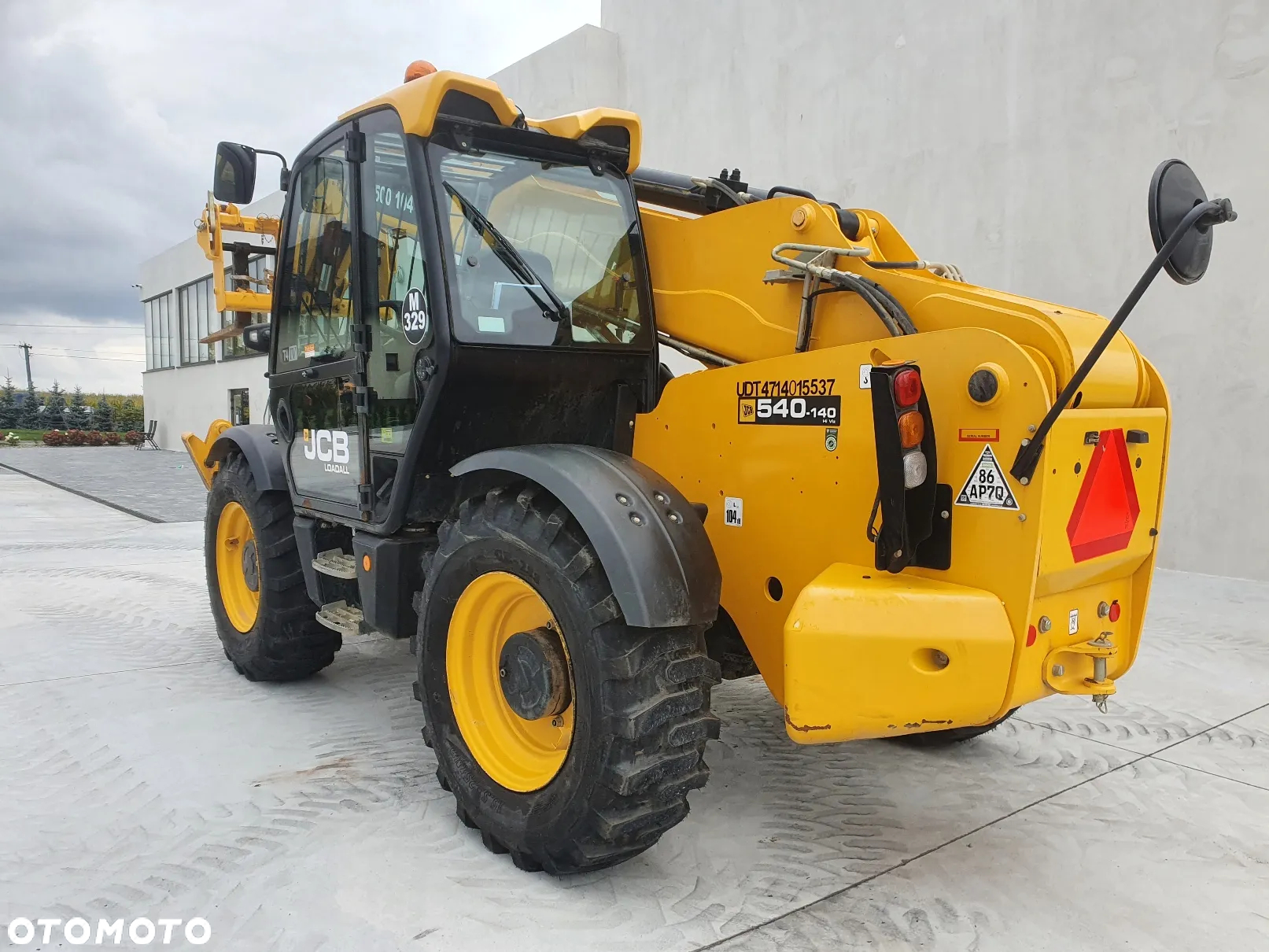 JCB 540-140   M329 - 12