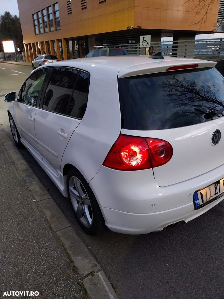 Volkswagen Golf 2.0 TDI DPF GT - 3
