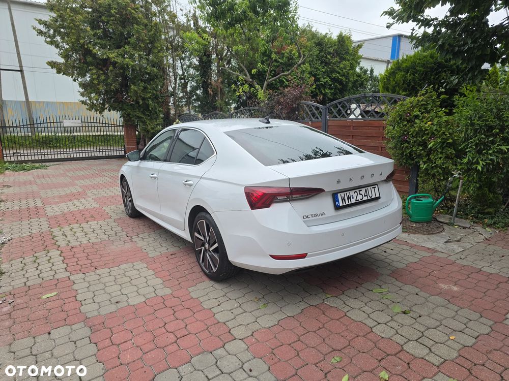 Skoda Octavia 2.0 TDI Style DSG - 16