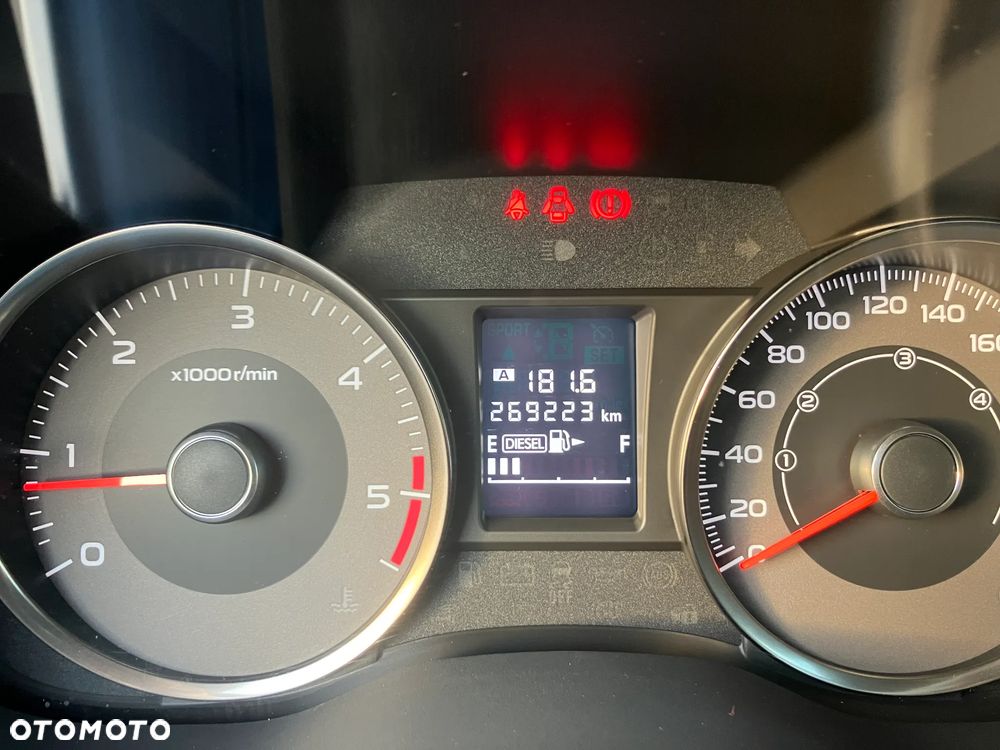 Subaru Forester 2.0 D Exclusive - 8