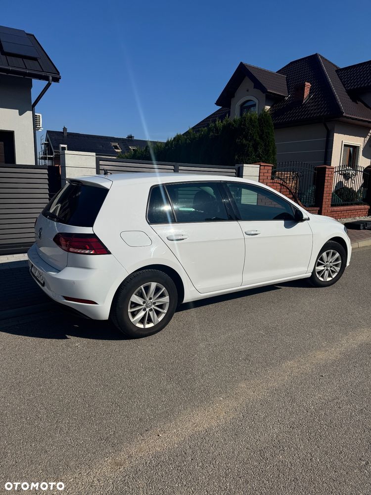 Volkswagen Golf - 13