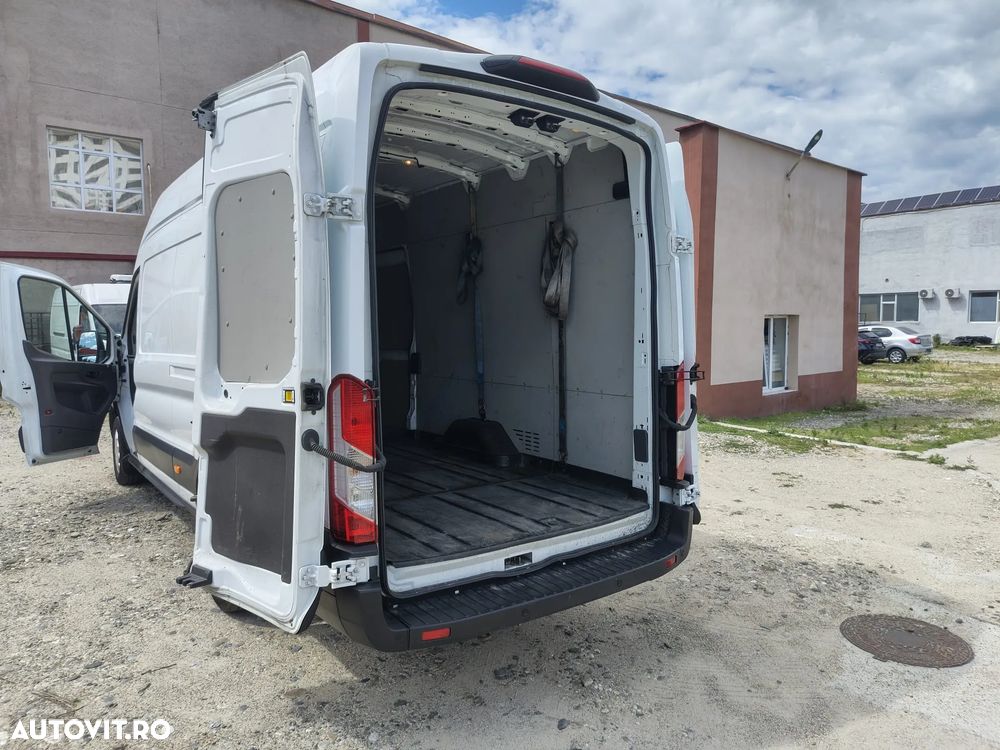 Ford transit - 19