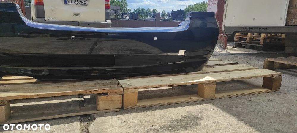 zderzak tył tylny bmw e90 e91 przedlift 04-08r sedan pdc z otworami pod czujniki A96 B39 A83 A22 C08 C06 A96 475 A300 B45 C10 C4W C09 F04 A89 B53 C4E 668 C2S C3N C1M C31 A72 C1X A45 A17 F20 F35 F36 F02 A75 A44 F03 751 F01 F40 F05 F19 C29 F31 B09 C55 F22 B44 C3C F11 C1R B55 B66 F43 F45 C16 B38 C1G A76 F42 C1E B35 F39 C1F C56 C4P C6R C6E F27 C5A B41 C68 C1D U91 C5Y P7Z B01 300 - 4