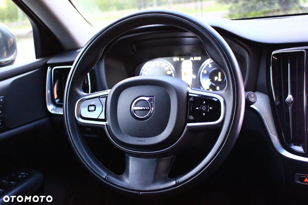 Volvo V60 B3 B DKG Inscription - 36