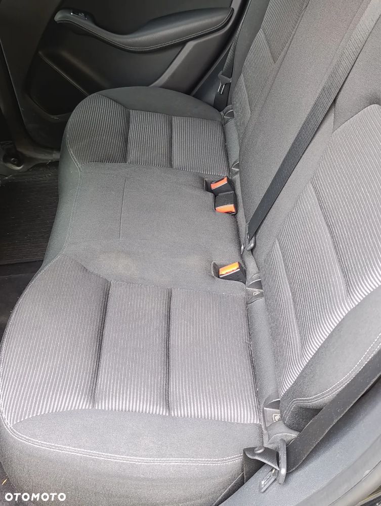 Mercedes-Benz Klasa B (Electric Drive) 250 e Urban - 17