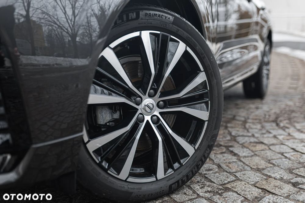 Volvo XC 60 B4 D AWD Plus Dark - 15