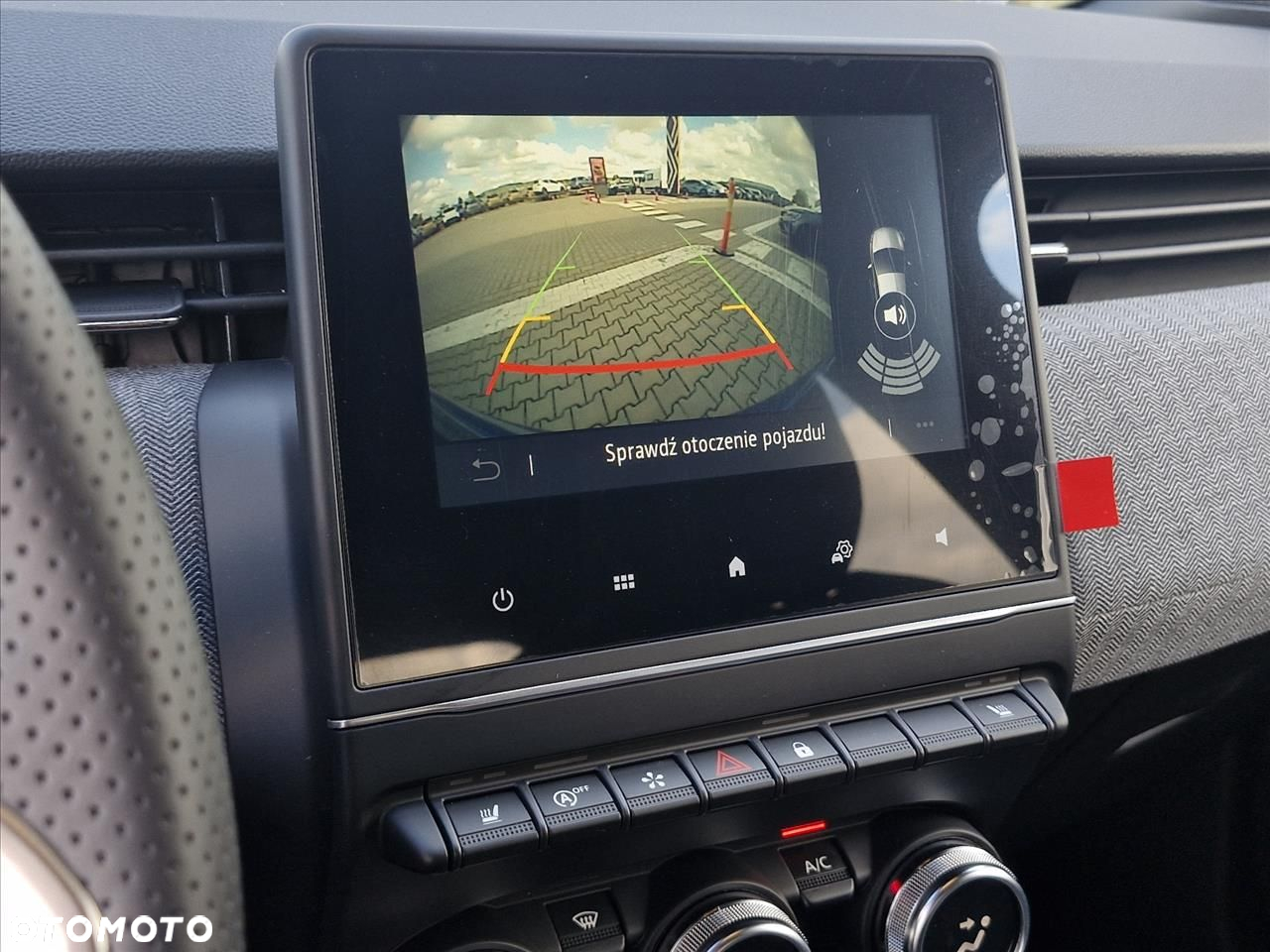Renault Clio - 13