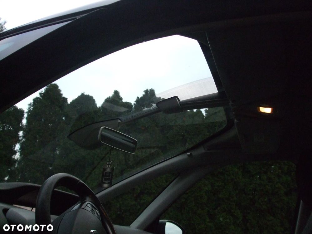 Citroën C4 Picasso 1.6 e-HDi Exclusive - 35