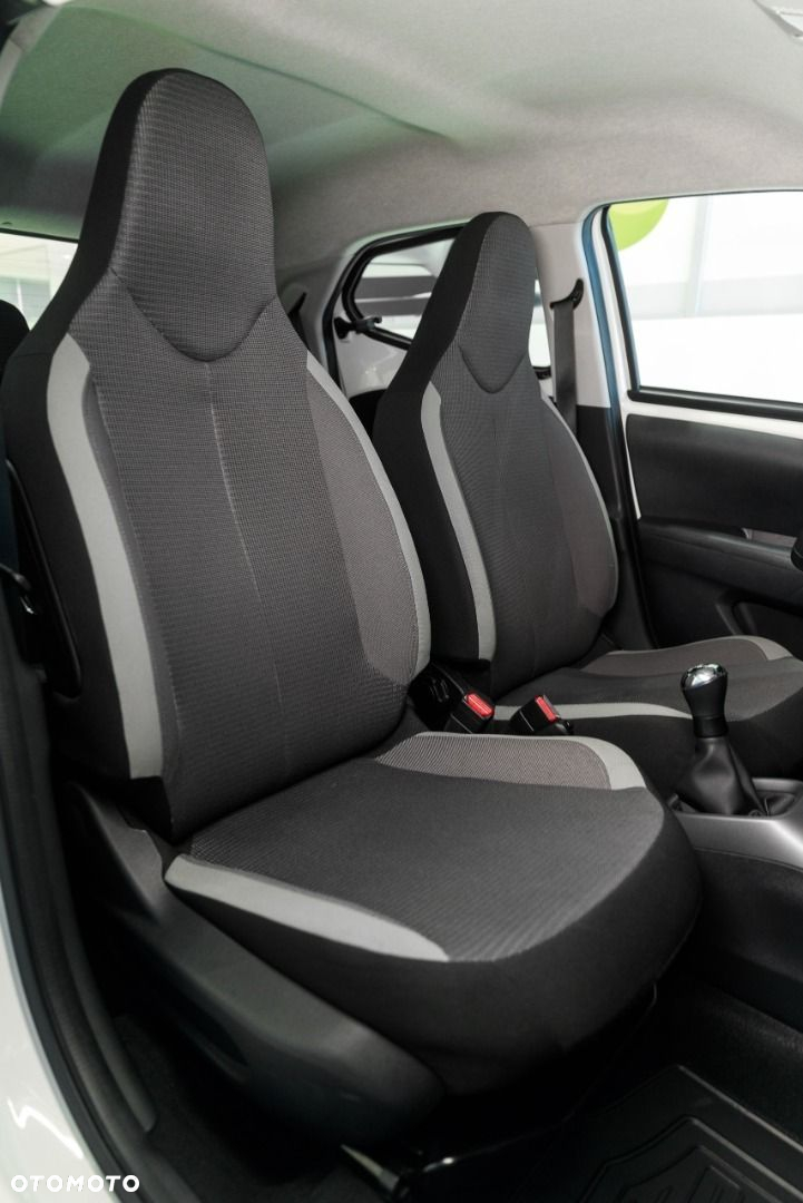 Toyota Aygo - 11