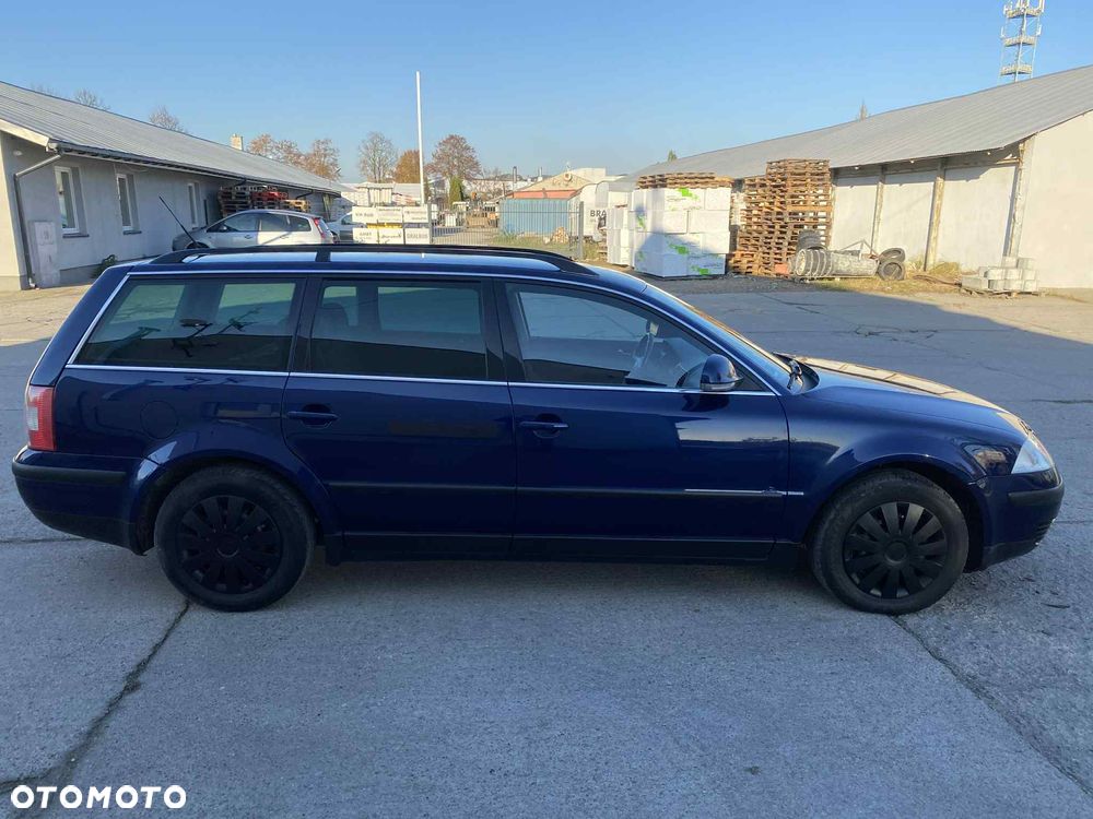 Volkswagen Passat ver-1-6-family - 4