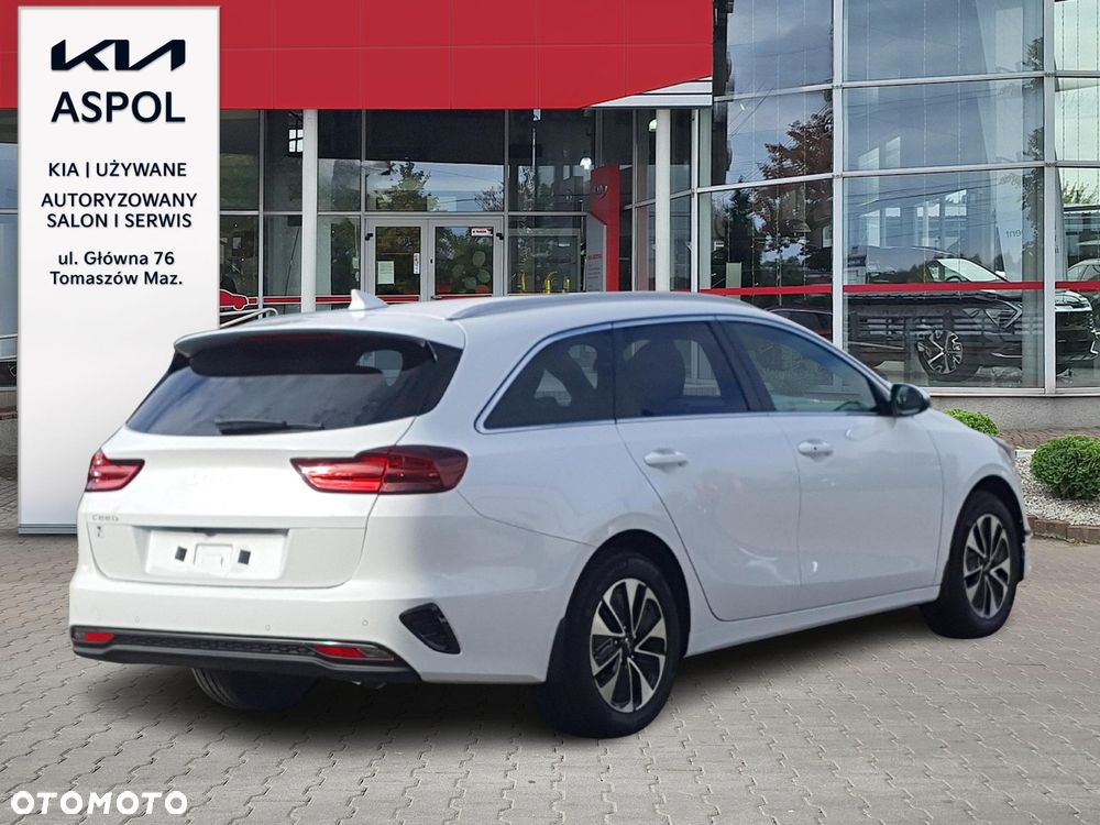 Kia Ceed - 5